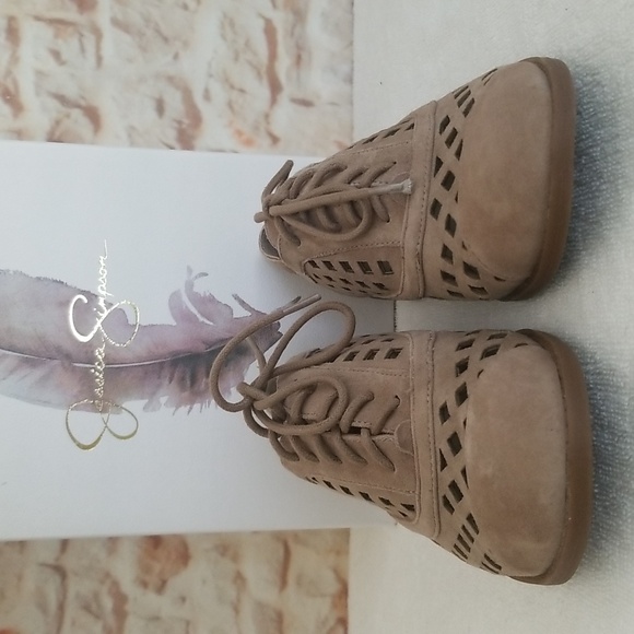 New Jessica Simpson Dalasia Oxfords - Picture 2 of 10